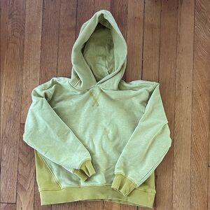 Hanna Andersson sweatshirt